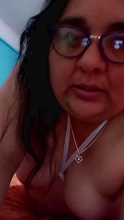 Camilitaxxxxxxx live cam on Cam4