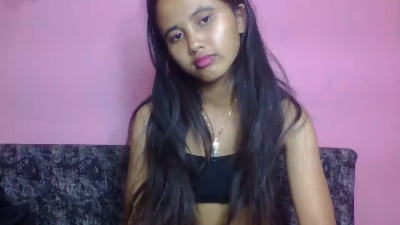 Camillasexee live cam on Cam4