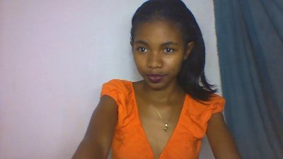 Camille0 live cam on Cam4