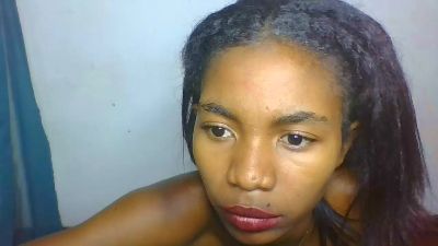 Camille0 live cam on Cam4