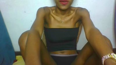 Camille0 live cam on Cam4