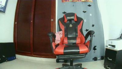 Camilo252999999 live cam on Cam4