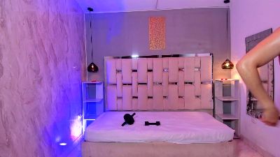 CamiloSeed live cam on Cam4