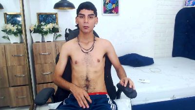 Camilo_Boyxx live cam on Cam4
