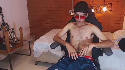 Camilo_Boyxx live cam on Cam4