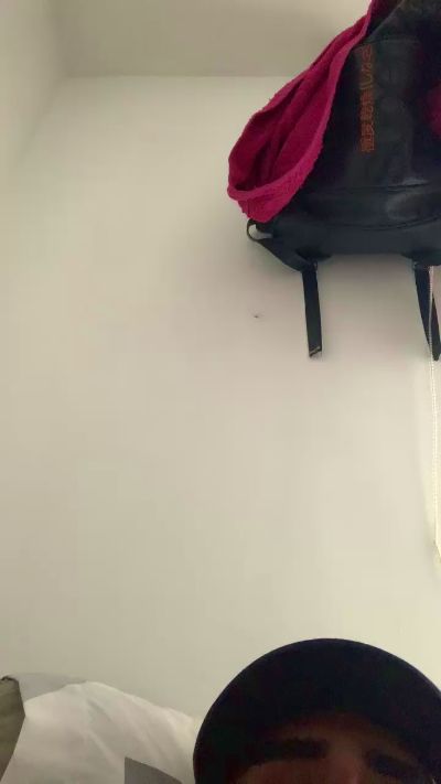 Camilomxxx98 live cam on Cam4
