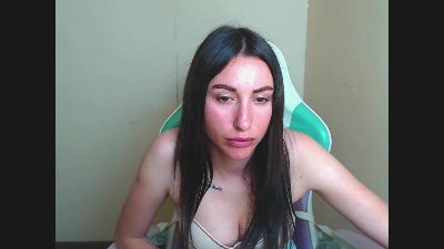 Cammila_horn live cam on Cam4