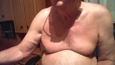 Camsau52 live cam on Cam4