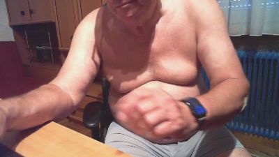Camsau52 live cam on Cam4