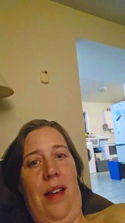 CanadianGeorgie live cam on Cam4