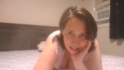 CanadianGeorgie live cam on Cam4