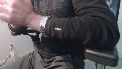 Canadianboytoy live cam on Cam4