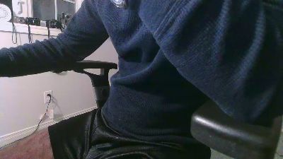 Canadianboytoy live cam on Cam4
