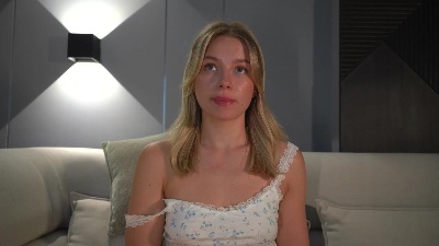 Candicedias live cam on Cam4