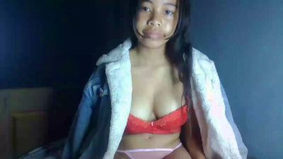Candii_Bella live cam on Cam4