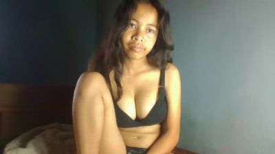 Candii_Bella live cam on Cam4