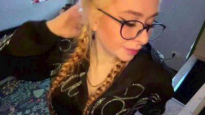 CandisApolito live cam on Cam4