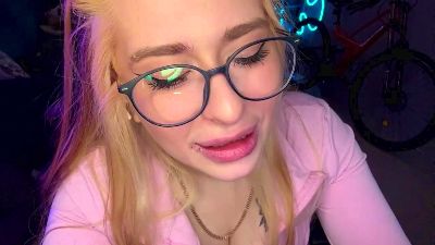 CandisApolito live cam on Cam4