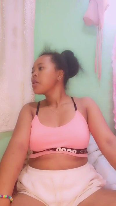 CandisLove live cam on Cam4