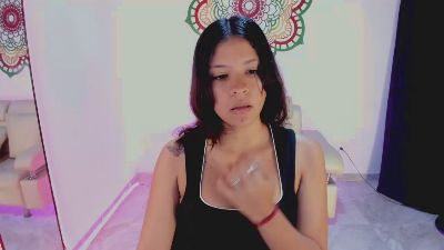 Candy_fox19 live cam on Cam4