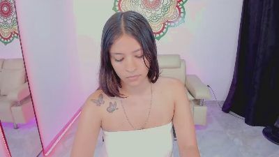 Candy_fox19 live cam on Cam4