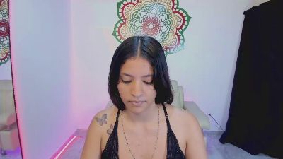 Candy_fox19 live cam on Cam4