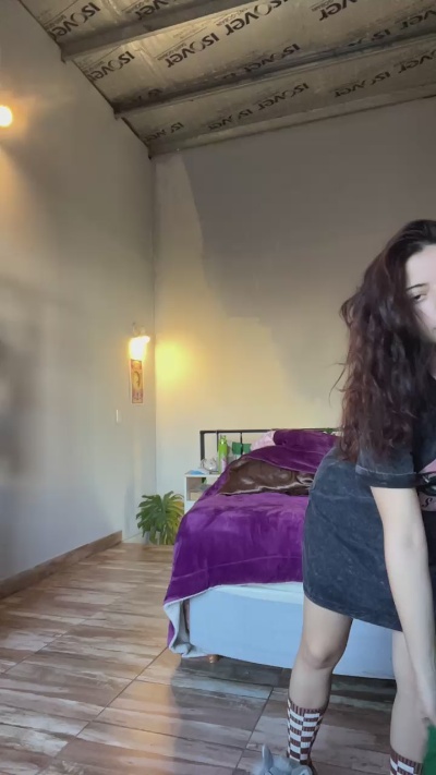 Candydollbby66 live cam on Cam4