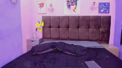Candypoppy77 live cam on Cam4