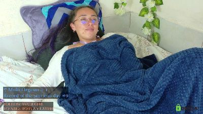 Candyy_Rico live cam on Cam4