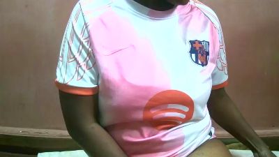 Canellia live cam on Cam4