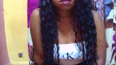Canellia live cam on Cam4