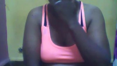 Canellia live cam on Cam4