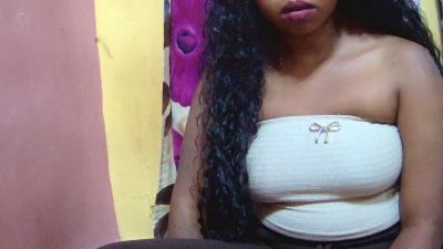 Canellia live cam on Cam4