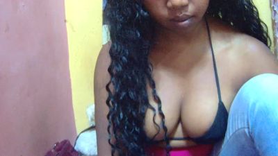 Canellia live cam on Cam4