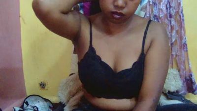 Canellia live cam on Cam4