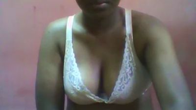 Canellia live cam on Cam4
