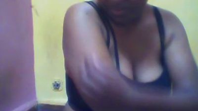 Canellia live cam on Cam4