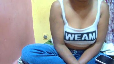 Canellia live cam on Cam4