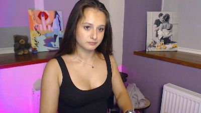 Caramel_bunny live cam on Cam4