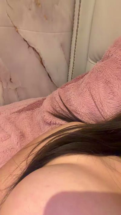 Caramelo0 live cam on Cam4