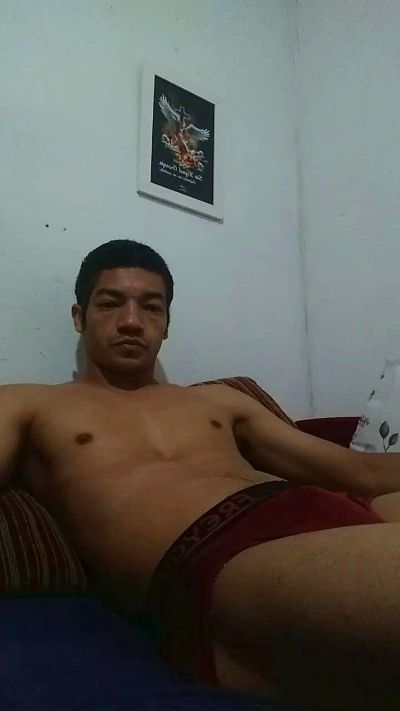 Caratougo live cam on Cam4