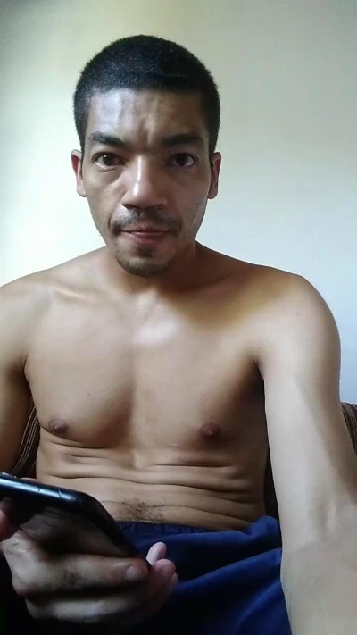 Caratougo live cam on Cam4