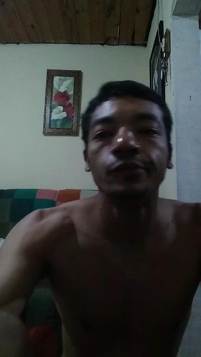 Caratougo live cam on Cam4