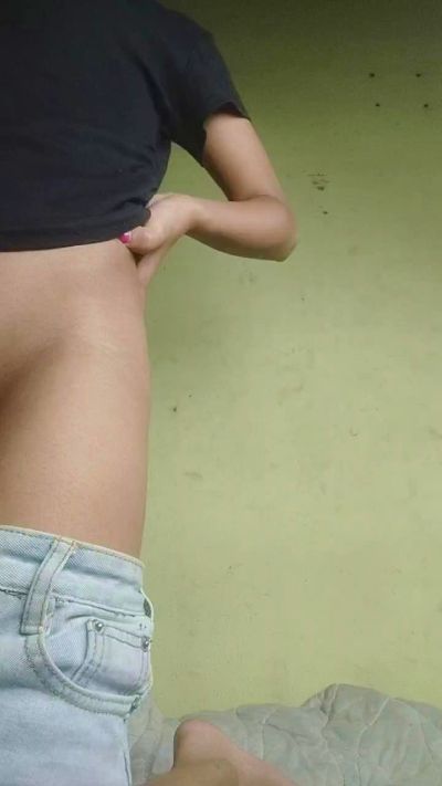 Caren05 live cam on Cam4
