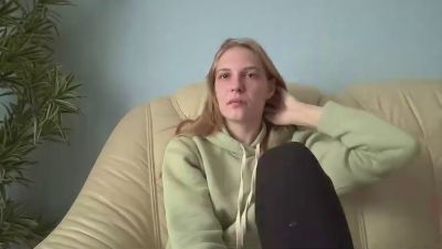 CarieWaltz live cam on Cam4