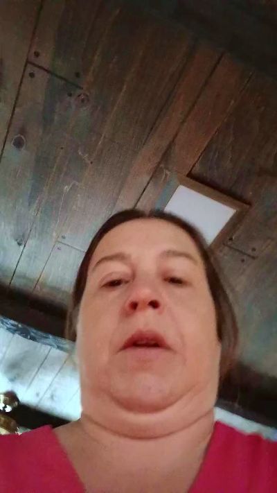 Carienjoe live male webcam from United States