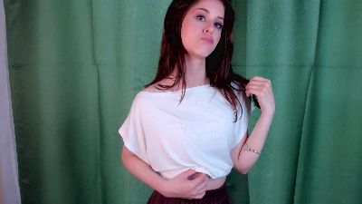 CarinAlverson live cam on Cam4