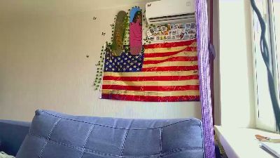 CarinRochez live cam on Cam4