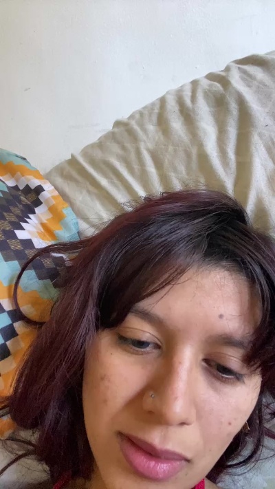 CarinaBernal live cam on Cam4