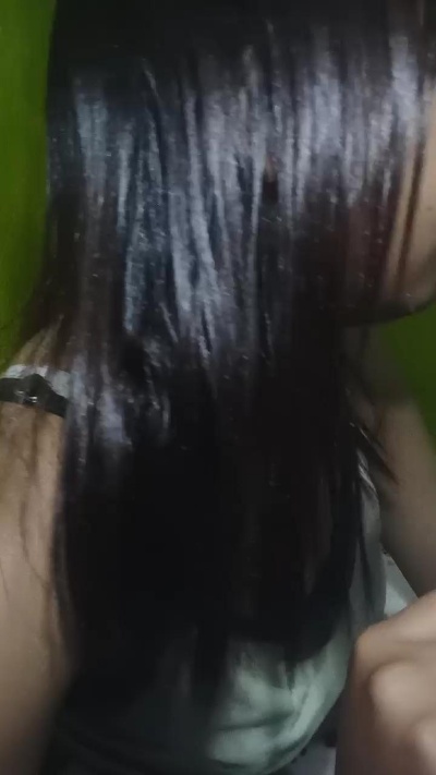 Carinahot02 live cam on Cam4